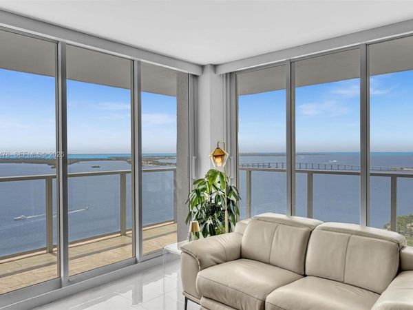1155 Brickell Bay Dr, Unit 3211, Miami, FL 33131