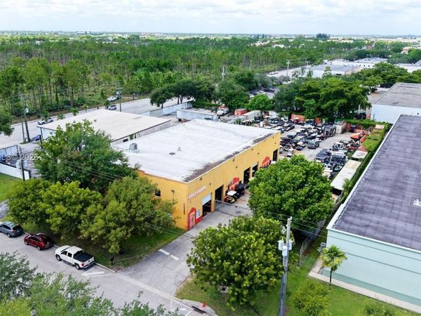 12350 SW 129th Ct , Miami, FL 33186