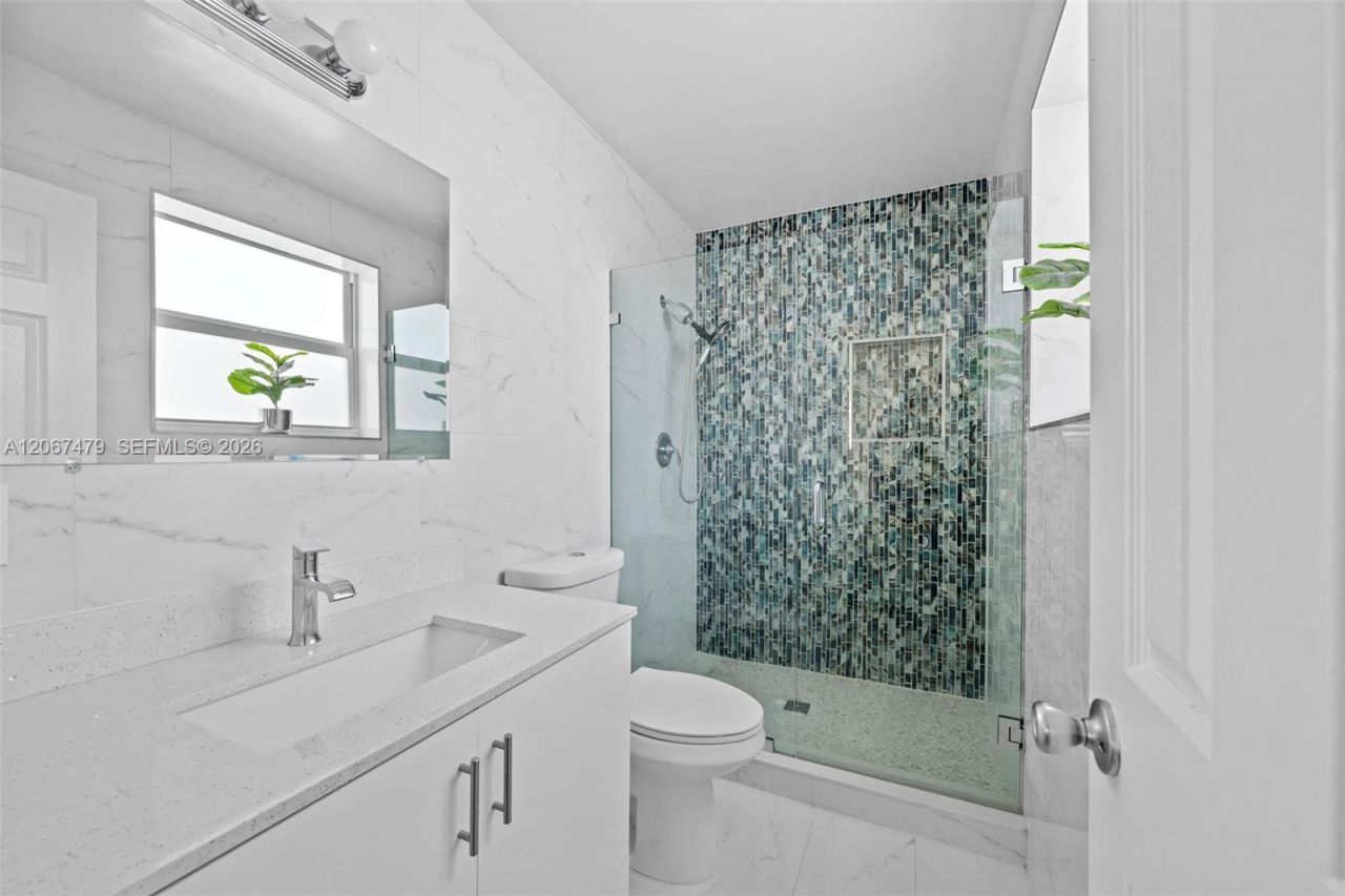 2819 Cleveland St, Hollywood, FL 33020 Photo