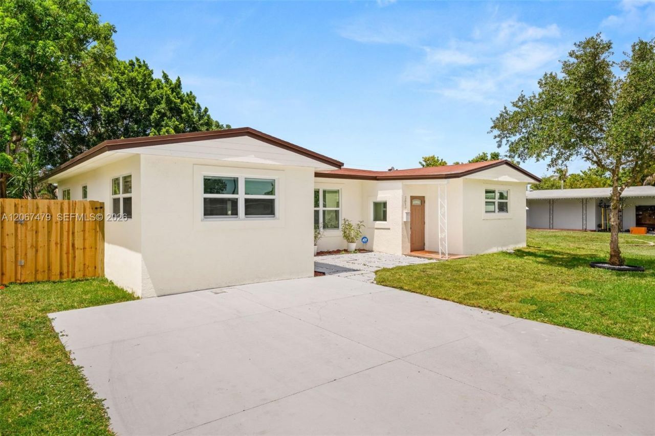 2819 Cleveland St, Hollywood, FL 33020 Photo