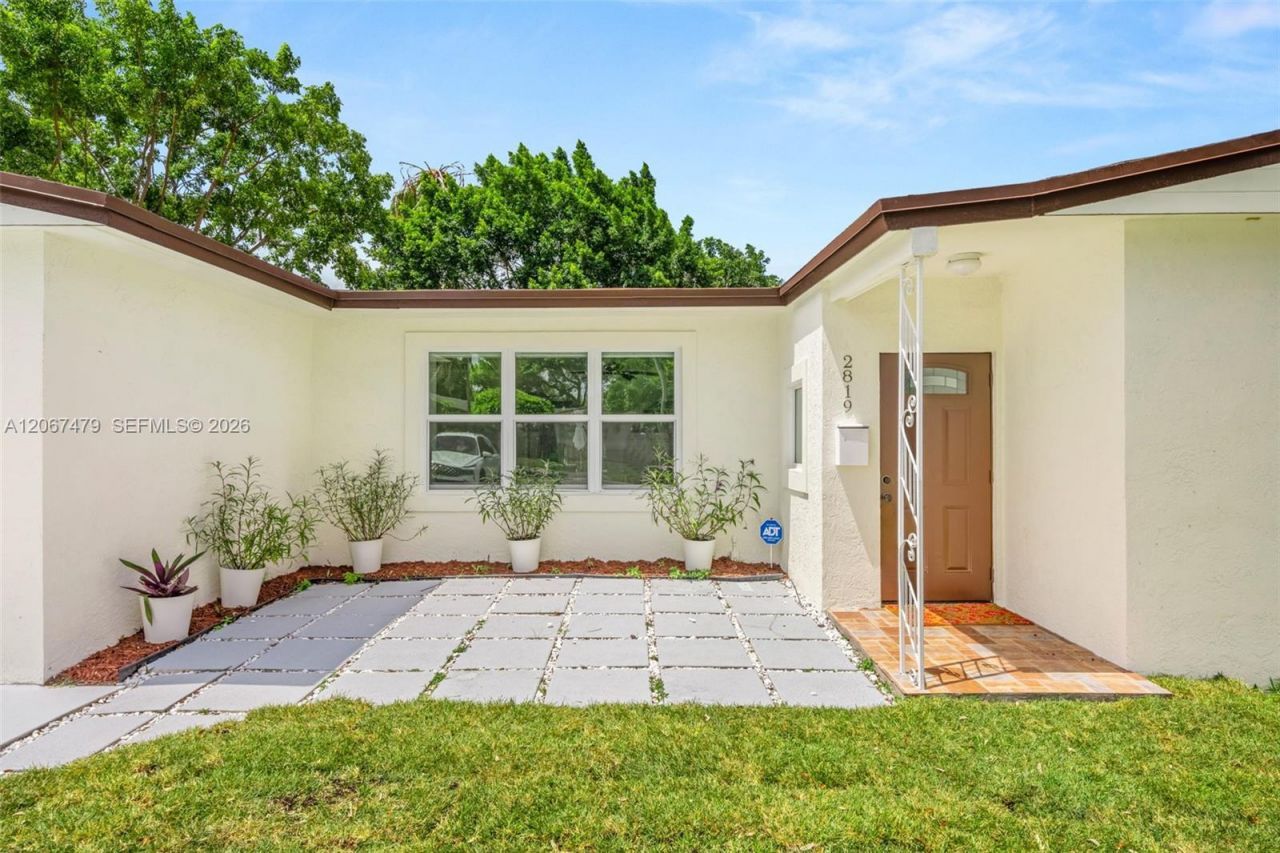 2819 Cleveland St, Hollywood, FL 33020 Photo