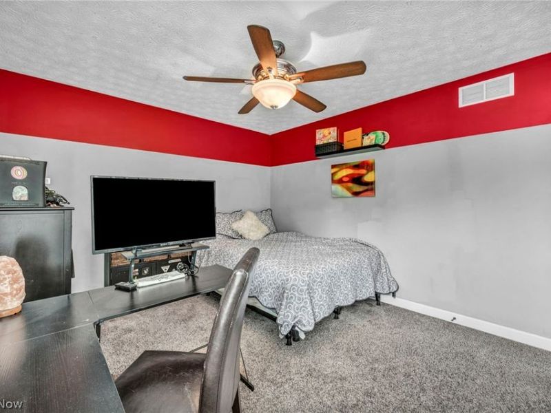 8006 Dovegate Circle, Mentor, OH 44060 Photo 37