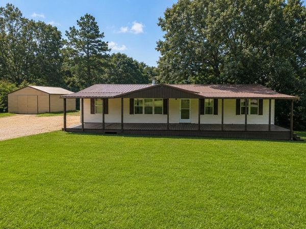 1270 Christian Chapel Road , Cedar Grove, TN 38321