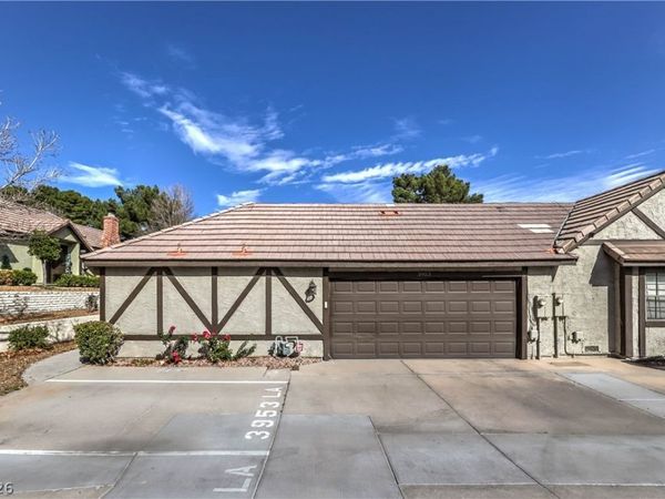 3953 Landsdown Place, Las Vegas, NV 89121