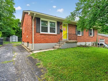 3533 King Arthur Drive, Lexington, KY 40517