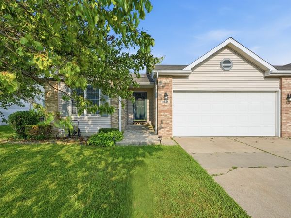 8781 Monroe Street , Merrillville, IN 46410