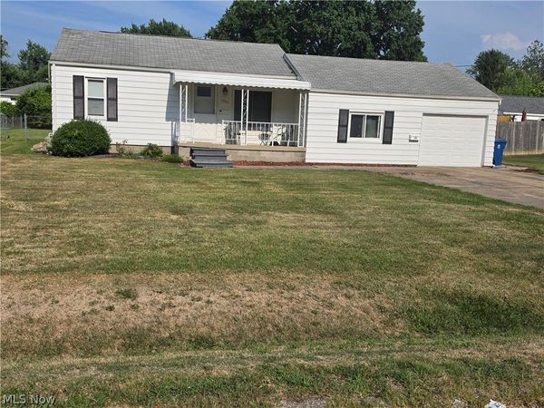 1301 Hulett Avenue , Eastlake, OH 44095
