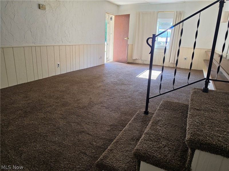 1301 Hulett Avenue , Eastlake, OH 44095 Photo 4