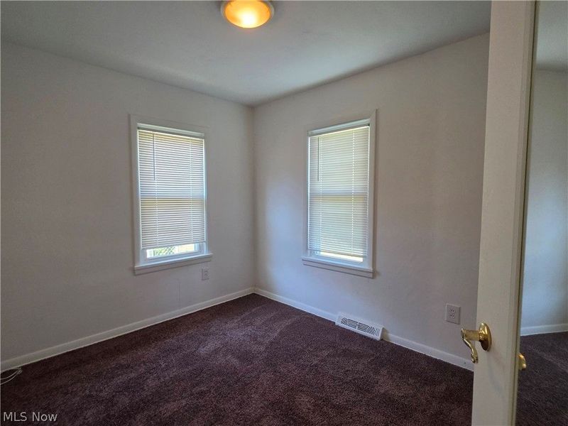 1301 Hulett Avenue , Eastlake, OH 44095 Photo 9