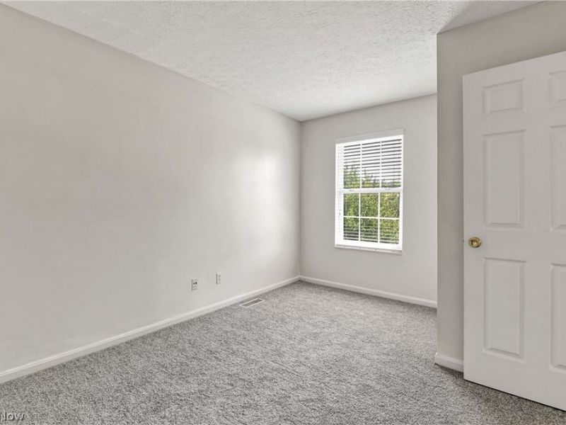 6744 Asterhurst Trce, Middleburg Heights, OH 44130 Photo 26
