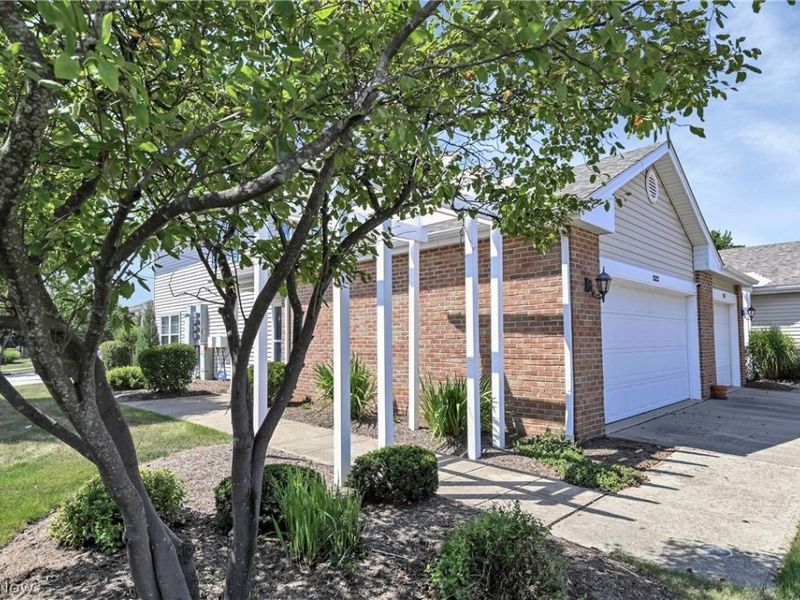6744 Asterhurst Trce, Middleburg Heights, OH 44130 Photo 38