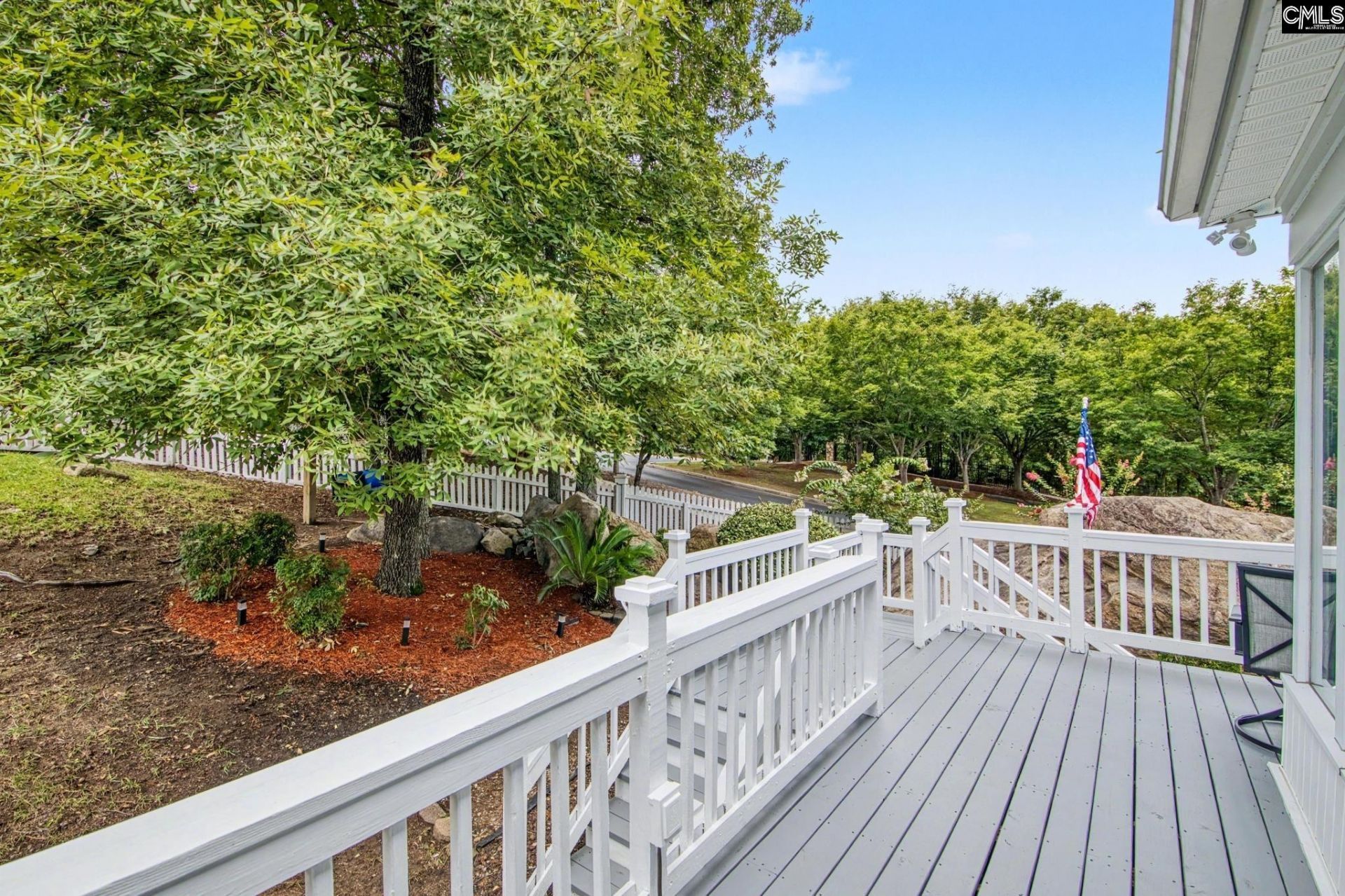 204 River Bluff Boulevard  Photo 21