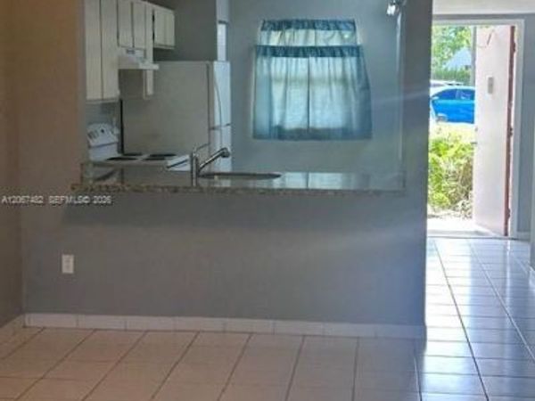 20735 NE 8th Ct , Unit 101-12, Miami, FL 33179