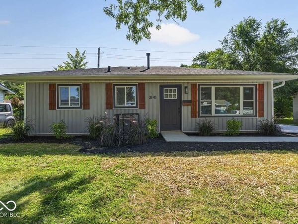 2843 Falcon Drive , Indianapolis, IN 46222