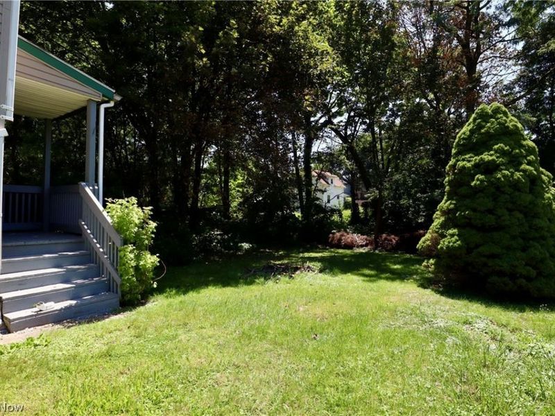 1182 5th Avenue, Akron, OH 44306 Photo 4