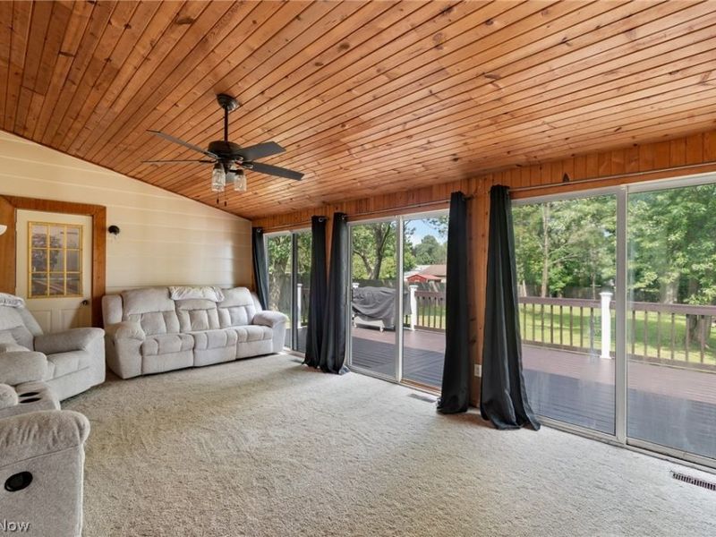 2985 Carl Street , Norton, OH 44203 Photo 6