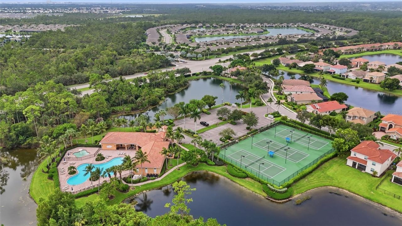3565 Malagrotta Circle, Cape Coral, FL 33909 Photo