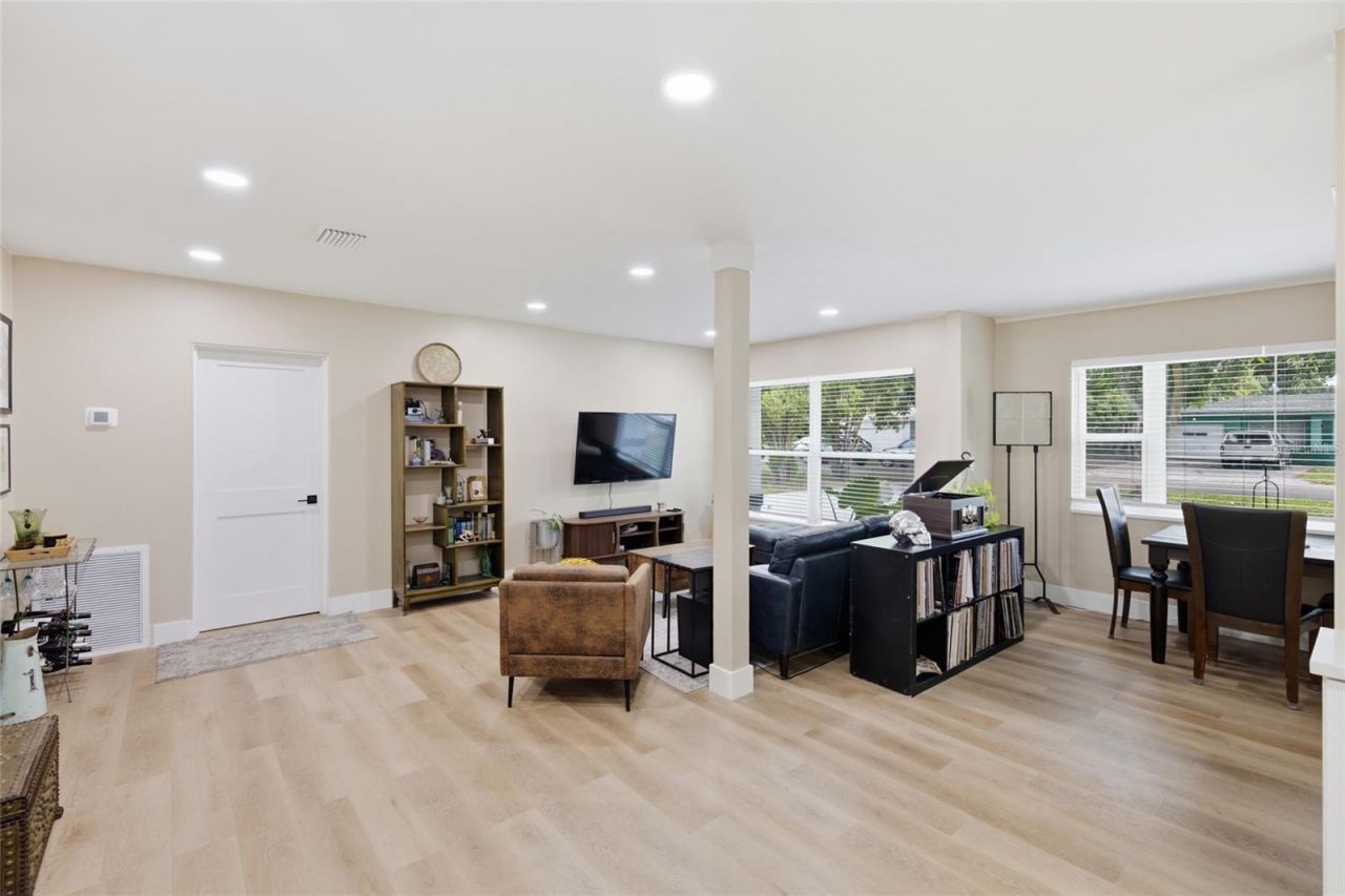 4300 28th Avenue N, Saint Petersburg, FL 33713 Photo