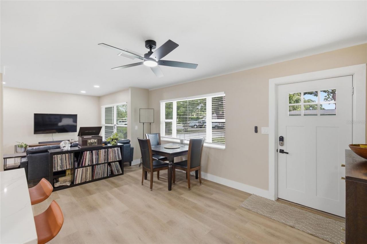 4300 28th Avenue N, Saint Petersburg, FL 33713 Photo