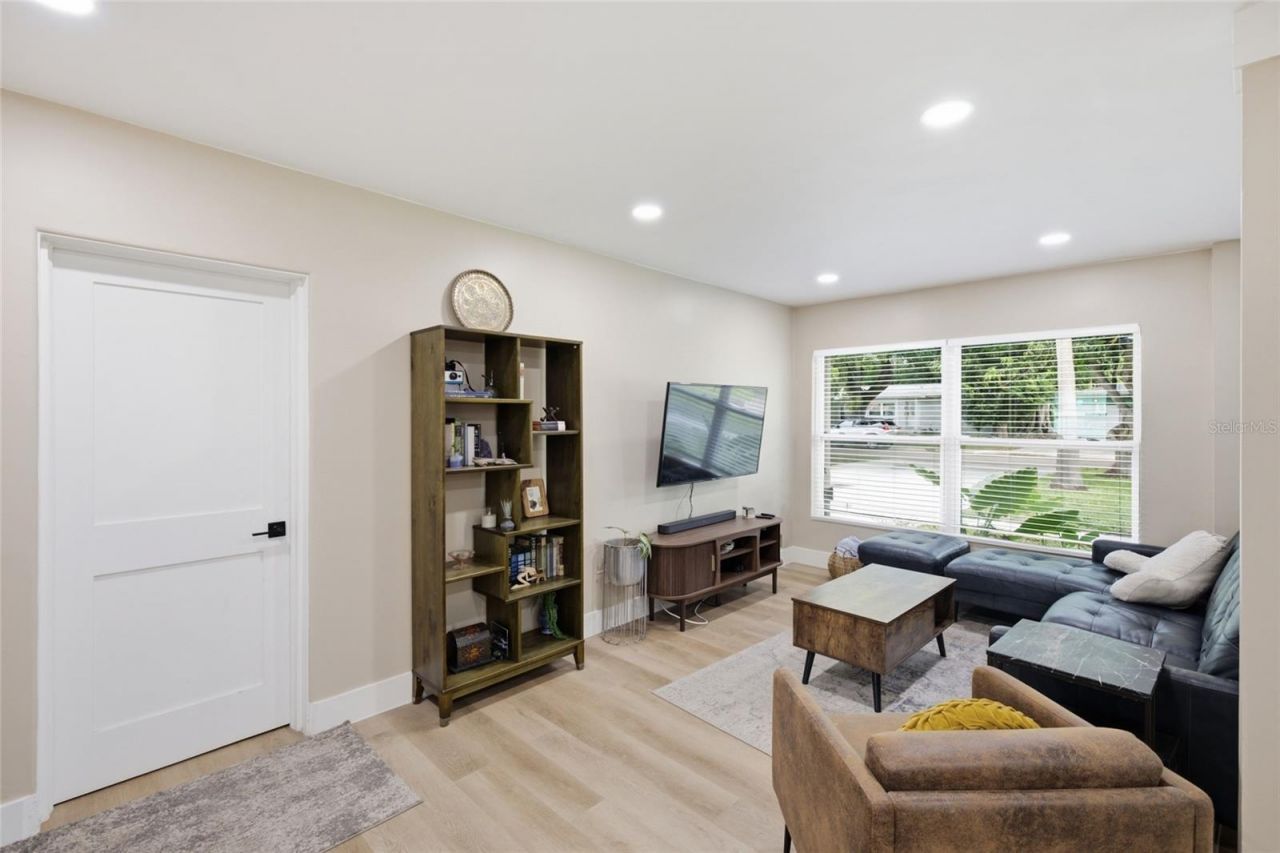 4300 28th Avenue N, Saint Petersburg, FL 33713 Photo