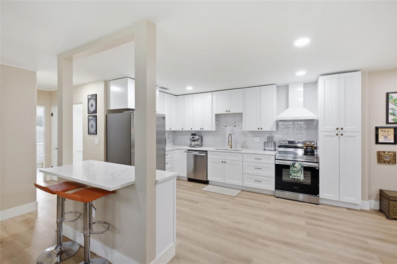 4300 28th Avenue N, Saint Petersburg, FL 33713 Photo
