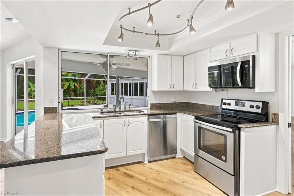 1364 Shadow Ln, Fort Myers, FL 33901 Photo