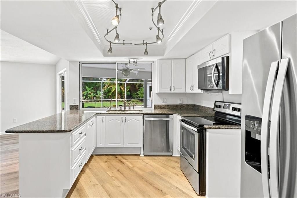 1364 Shadow Ln, Fort Myers, FL 33901 Photo