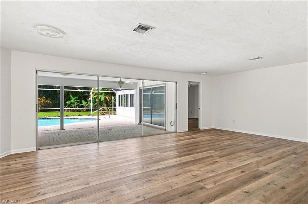1364 Shadow Ln, Fort Myers, FL 33901 Photo