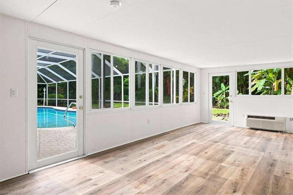 1364 Shadow Ln, Fort Myers, FL 33901 Photo