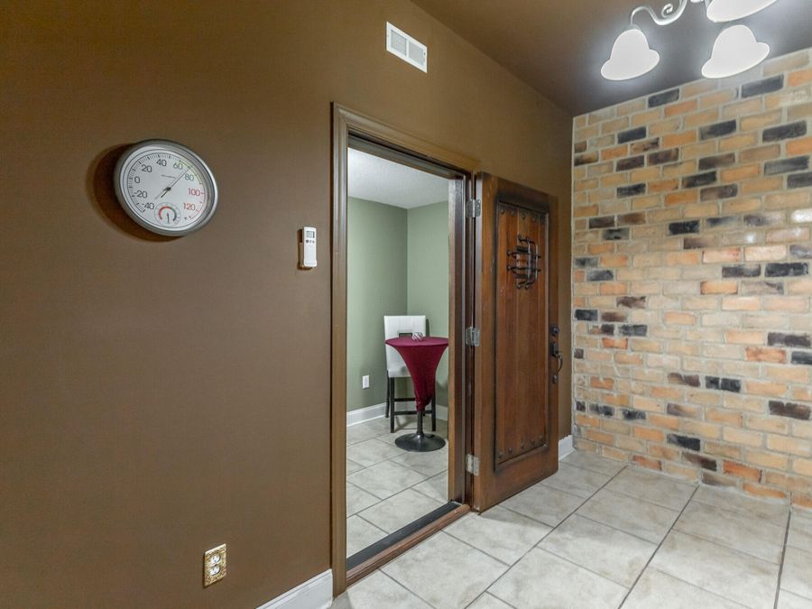 Property Image 123