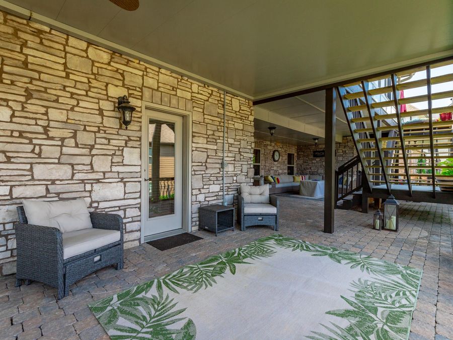 Property Image 128