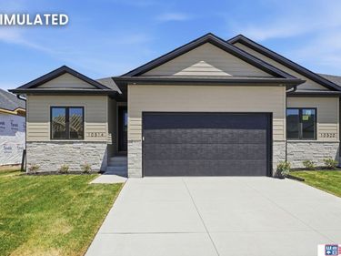 10500 Majestic Lane, Lincoln, NE 68527