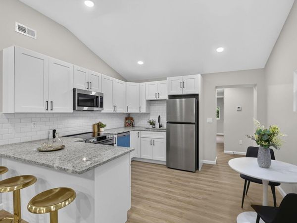 1240 Manor Drive, Columbus, OH 43232