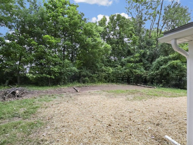 1240 Manor Drive, Columbus, OH 43232 Photo 54
