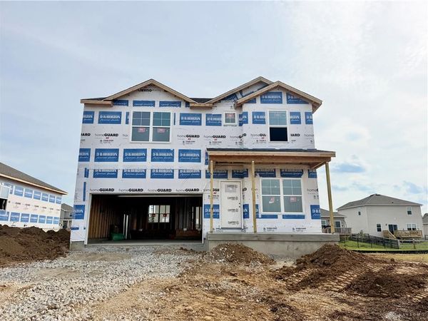 527 Grapewin Drive, Xenia, OH 45385