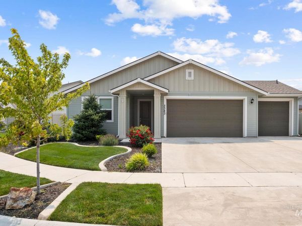 3383 E Mossy Oak Dr, Nampa, ID 83686