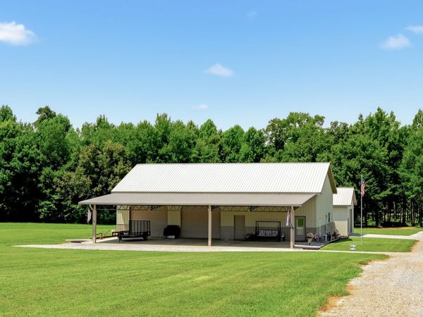 2097 Shellsford Rd , McMinnville, TN 37110