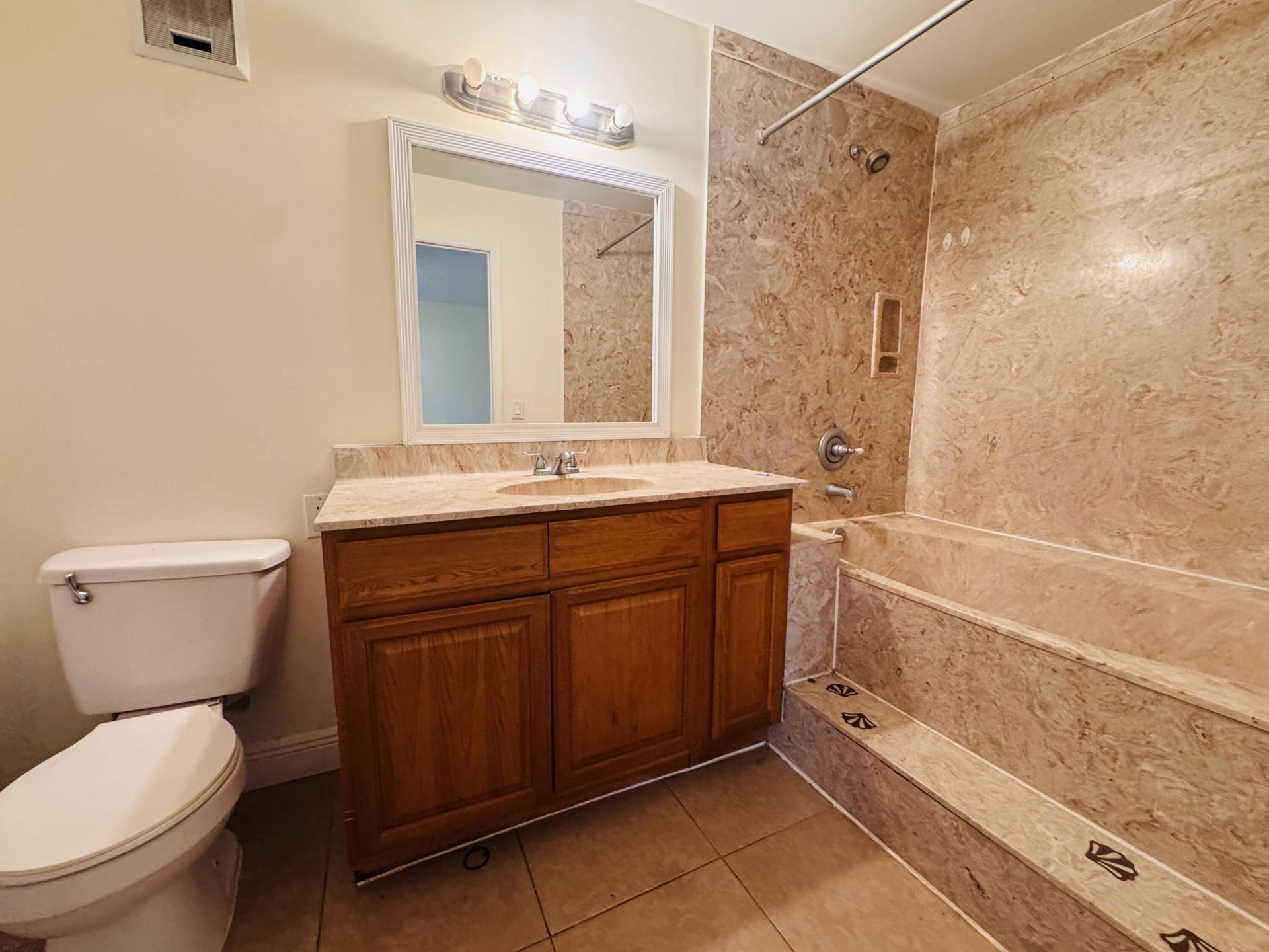 7 Crossings Circle, Unit G, Boynton Beach, FL 33435 Photo