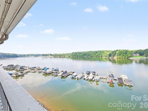 9817 Emerald Point Drive , Unit 10, Charlotte, NC 28278