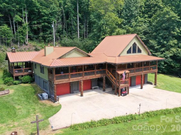 2533 Coopers Creek Road, Bryson City, NC 28713
