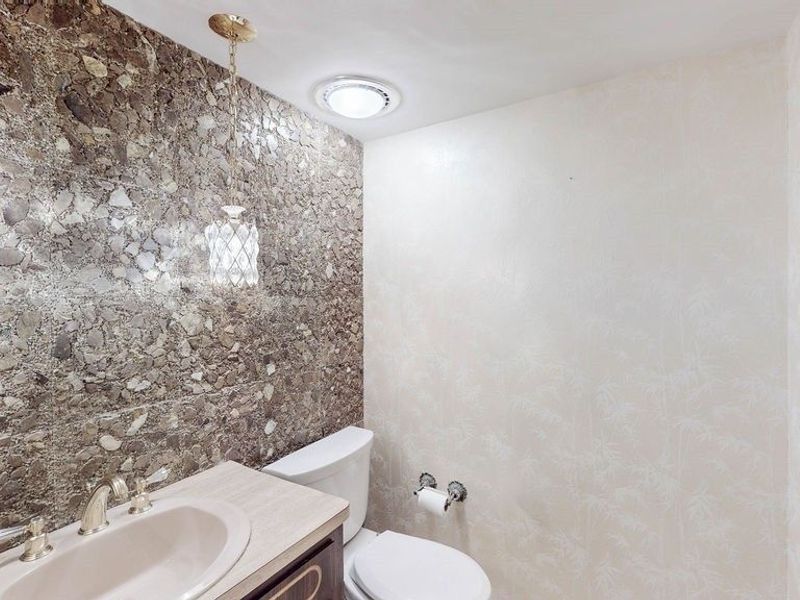 25451 Hilltop Drive, Beachwood, OH 44122 Photo 29