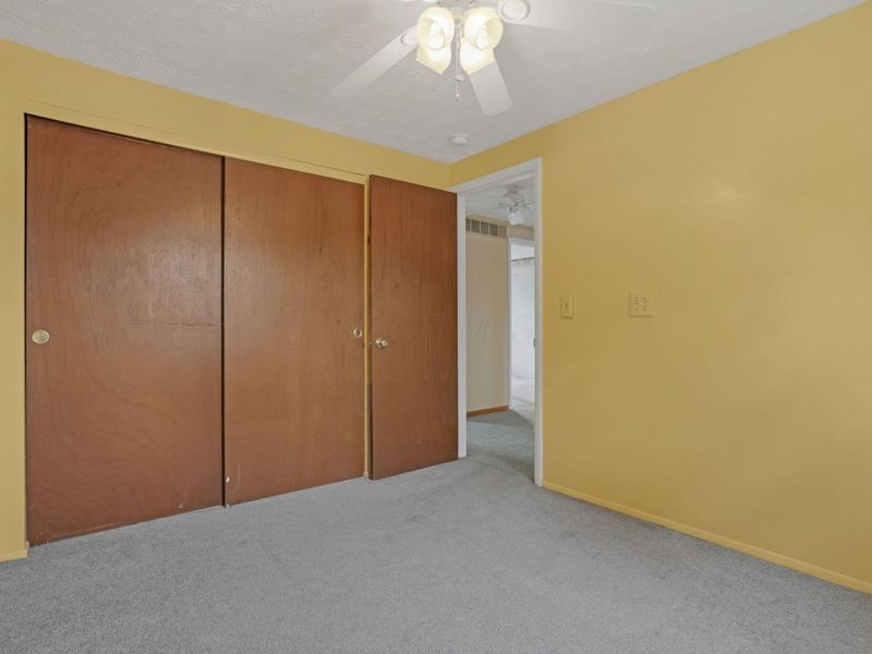 2833 Sunset View Court, Columbus, OH 43207 Photo 18