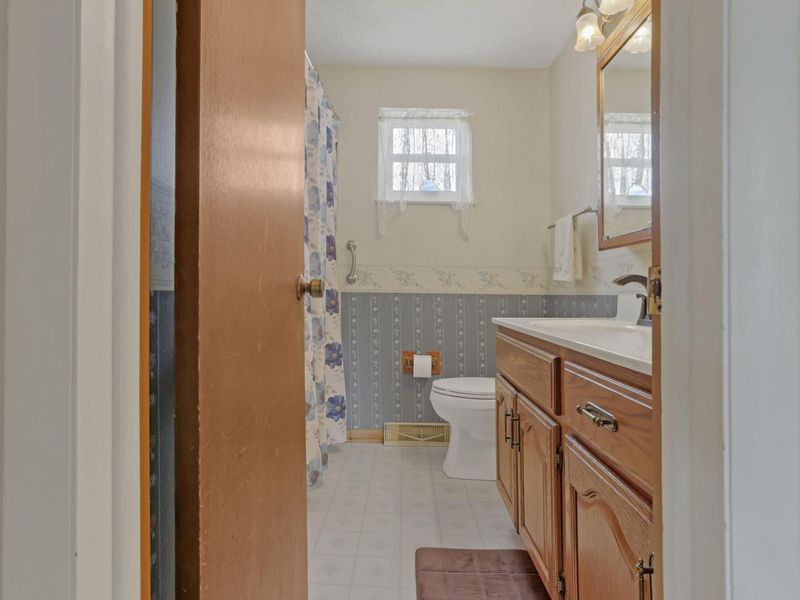 2833 Sunset View Court, Columbus, OH 43207 Photo 19