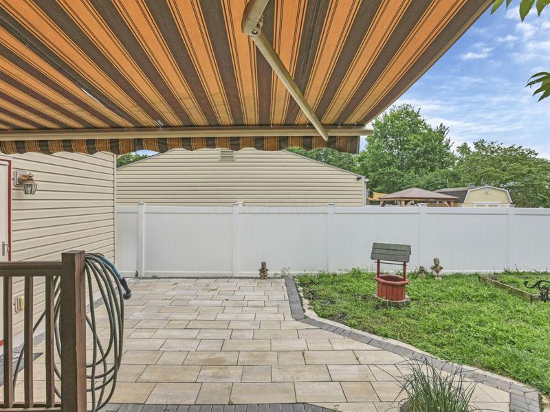 2833 Sunset View Court, Columbus, OH 43207 Photo 21
