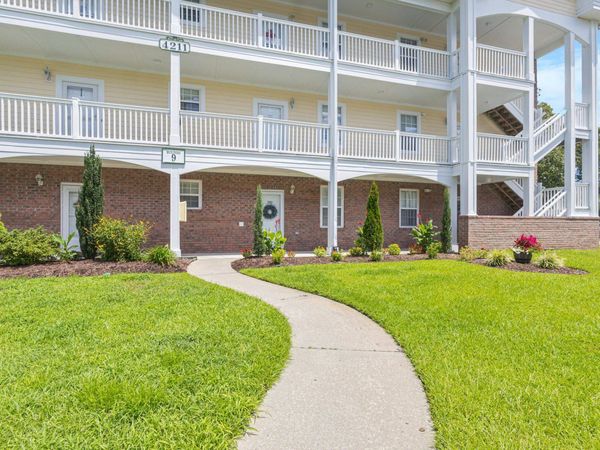 4211 Hibiscus Dr., Unit 203, Little River, SC 29566
