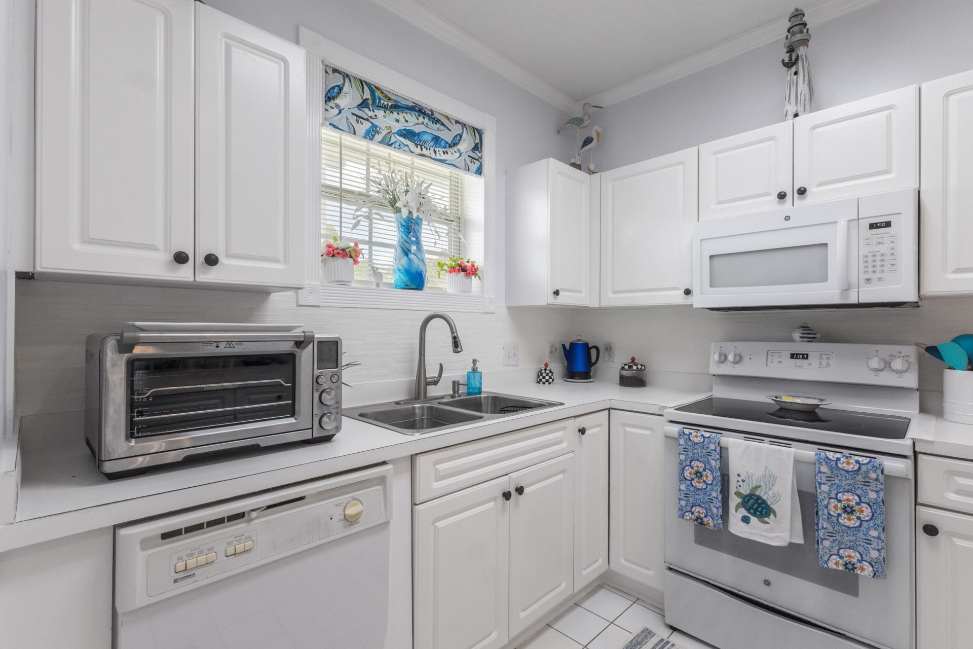 4211 Hibiscus Dr. Photo 13