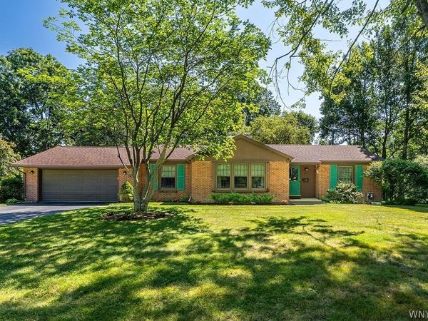 125 Geneva Road , East Aurora, NY 14052