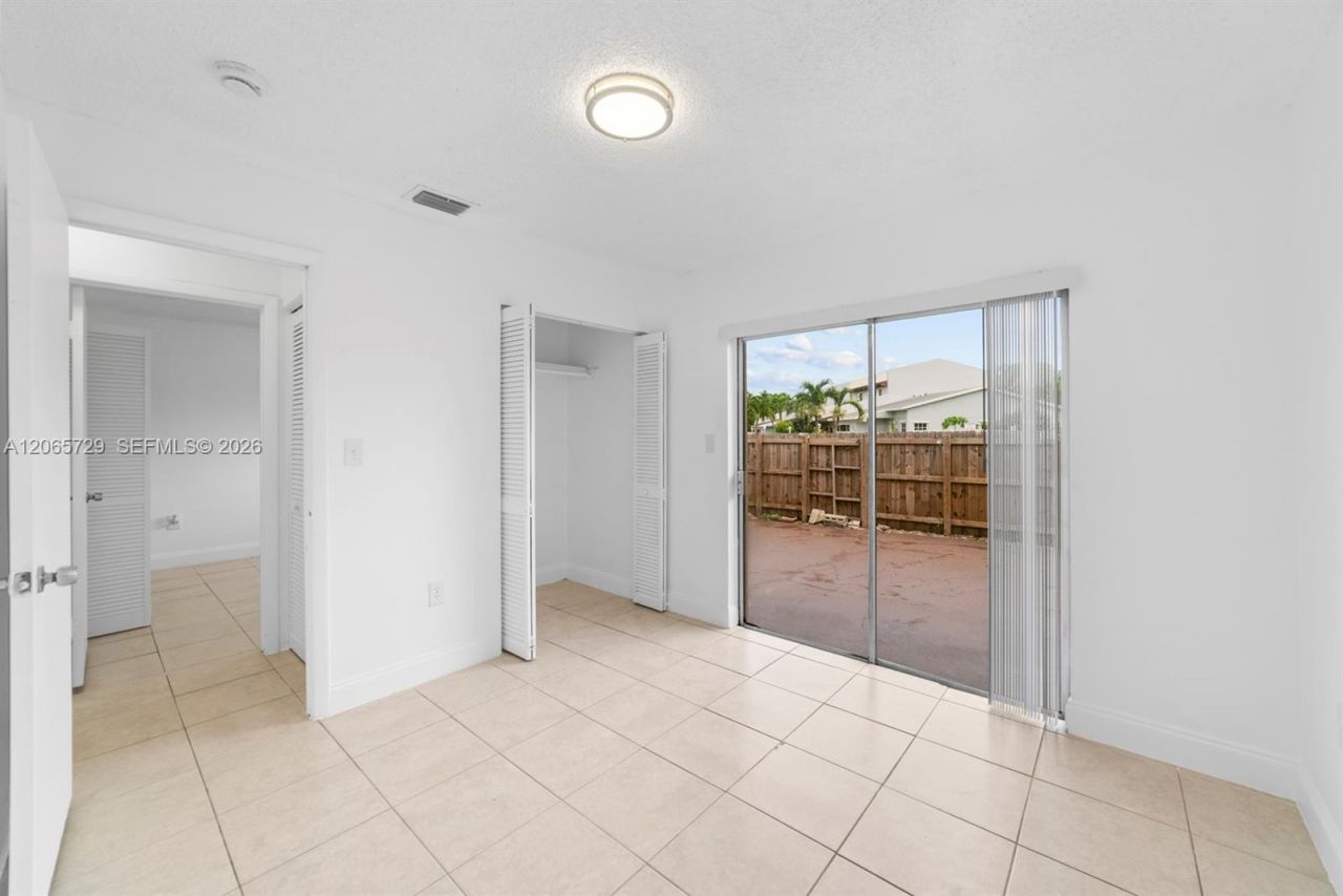 19528 NW 55th Cir Pl , Unit 19528, Miami Gardens, FL 33055 Photo
