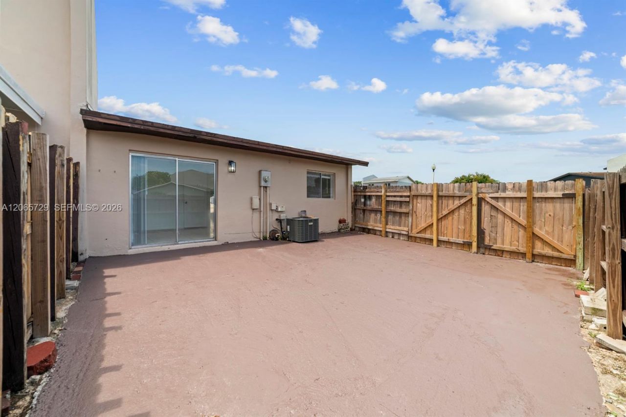 19528 NW 55th Cir Pl , Unit 19528, Miami Gardens, FL 33055 Photo