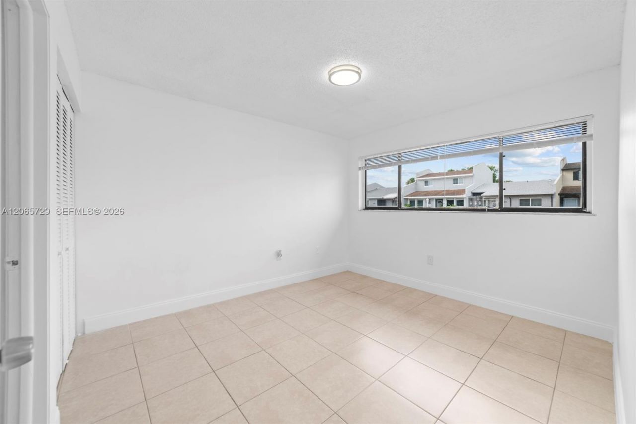 19528 NW 55th Cir Pl , Unit 19528, Miami Gardens, FL 33055 Photo